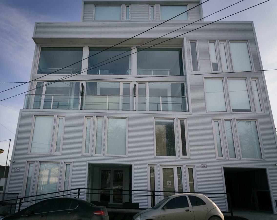 Infinity Plaza Pb Calido Departamento En El Centro De Ushuaia Apartman Kültér fotó